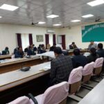 आयुक्त ने विधि व्यवस्था को लेकर की बैठक