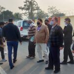 एयरपोर्ट के संचालन की विभिन्न समस्याओं को लेकर डीएम ने किया समीक्षा बैठक