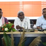 योजनाओं के क्रियान्वयन में लाएं गति, समाज के अंतिम पंक्ति के व्यक्ति को मिले लाभ – चम्पाई सोरेन