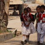बिहार में छात्राओं से अधिक छात्र छोड़ रहे स्कूल